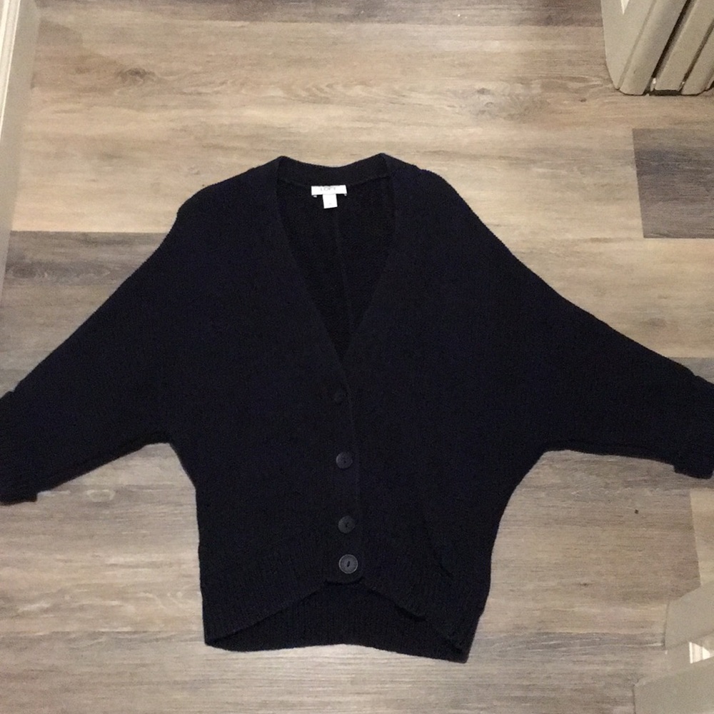 Three quarter sleeve knit sweater
